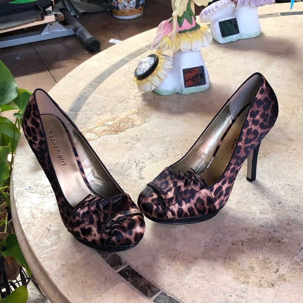 Madden girl savvy leopard heels